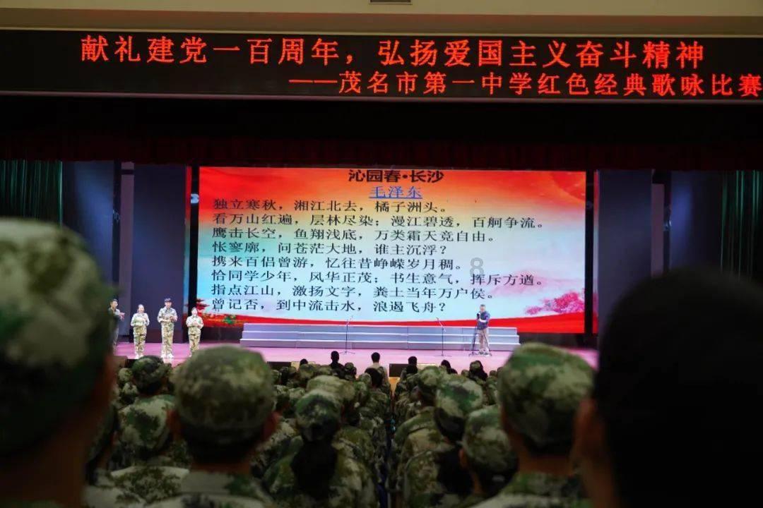 甲和乙共有26张邮票 甲送给乙三张邮票后 两人邮票相等 甲原来有几张邮？游戏画面